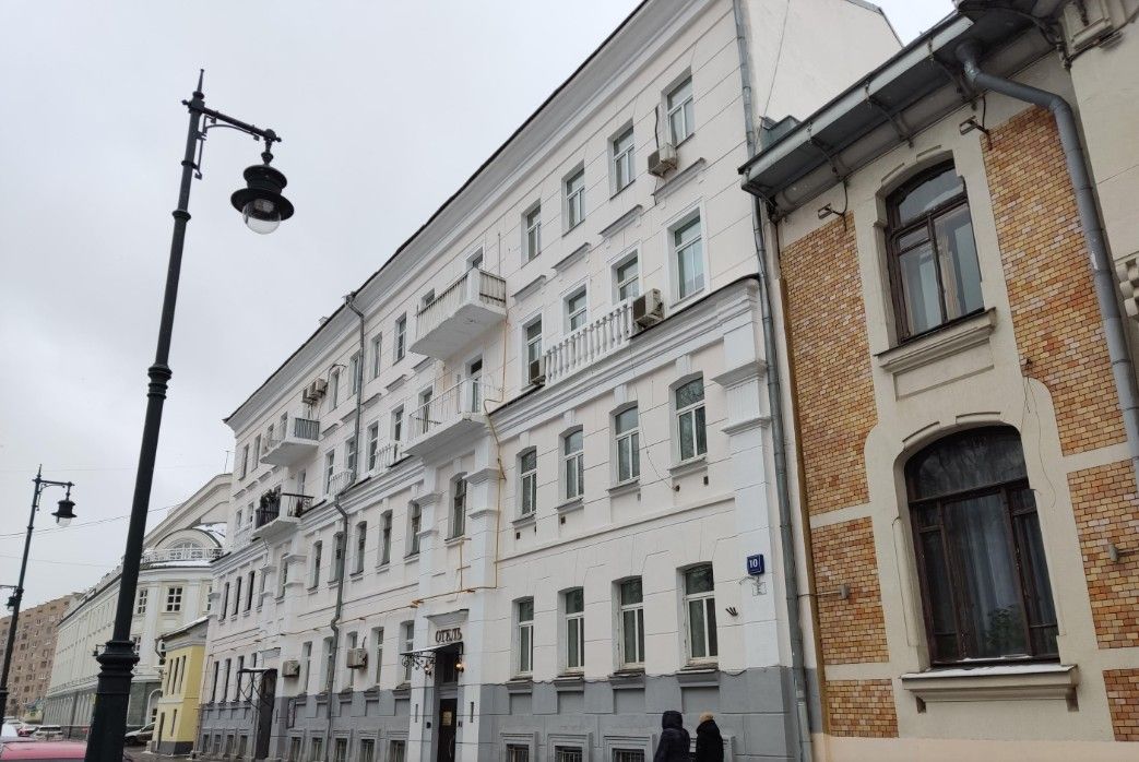 фасад дома, здание по адресу г Москва, Глазовский пер, д 10 стр 1